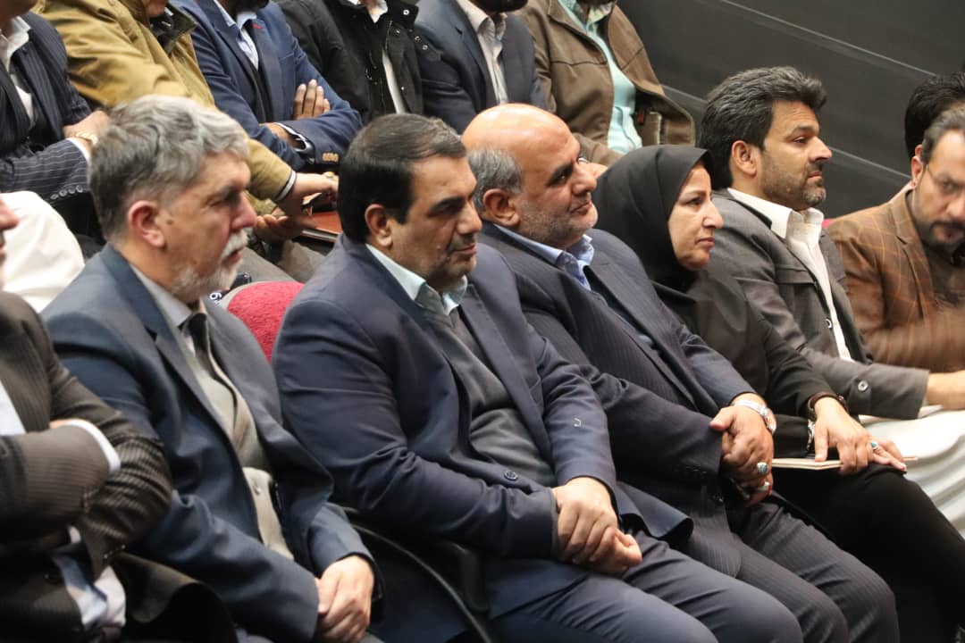 با حضور وزیر ارشاد
پلاتوی تئاتر شهر زاهدان افتتاح شد