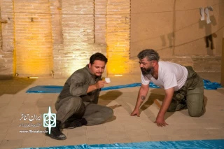 کارگردان نمایش «دو مرد روی پشتبام»:

برگزاری جشنواره های تئاتر کشوری در استان ها سبب رشد تئاتر می‌شود