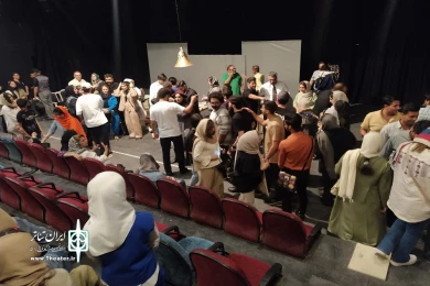 اجرای عمومی نمایش "اختراع هملت" در زاهدان